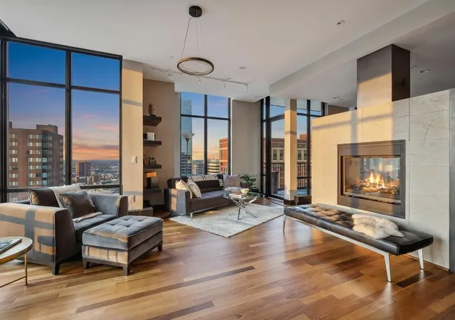 Photo 2 of Condo for sale at 201 S 11th Street #2100, Minneapolis, MN 55403 | MLS# 7113175 | Listing updated on 2026-09-08
