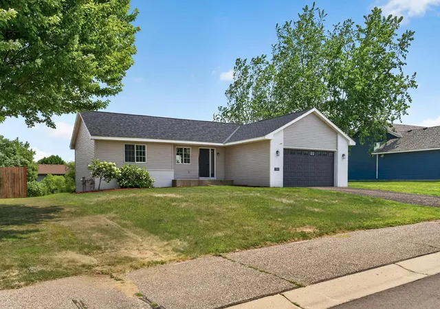 1st image of 751 Morrison Ave S, Annandale, MN 55302 | MLS# 7113178