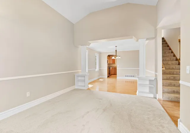 Photo 4 of Single family home for sale at 620 Countryview Ave, Owatonna, MN 55060 | MLS# 7113182 | Listing updated on 2026-09-30