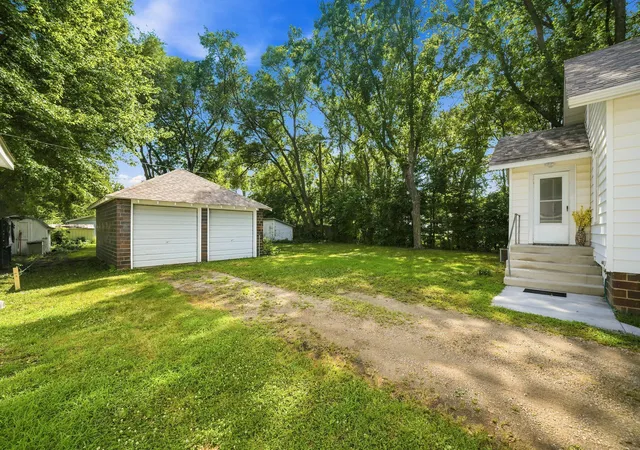 Photo 3 of Sale Pending at 19 12th Street NE, Faribault, MN 55021 | MLS# 7113199 | Listing updated on 2026-08-24