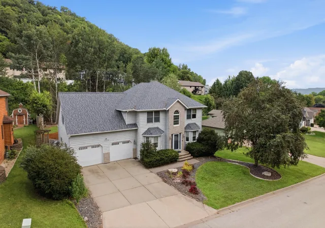 Photo 46 of Single family home for sale at 1555 48th Avenue, Winona, MN 55987 | MLS# 7113201 | Listing updated on 2026-09-02