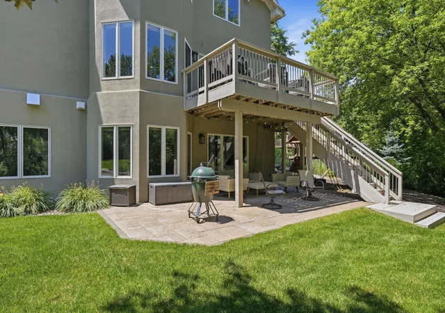 Photo 1 of Single family home for sale at 856 Great Oaks Trl, Saint Paul, MN 55123 | MLS# 7113291 | Listing updated on 2026-10-12
