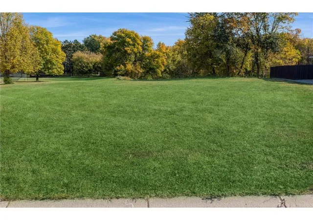 2nd image of 18125 Concord Cir Nw, Elk River, MN 55330 | MLS# 7113305