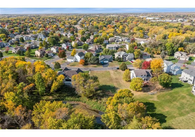 5th image of 18125 Concord Cir Nw, Elk River, MN 55330 | MLS# 7113305