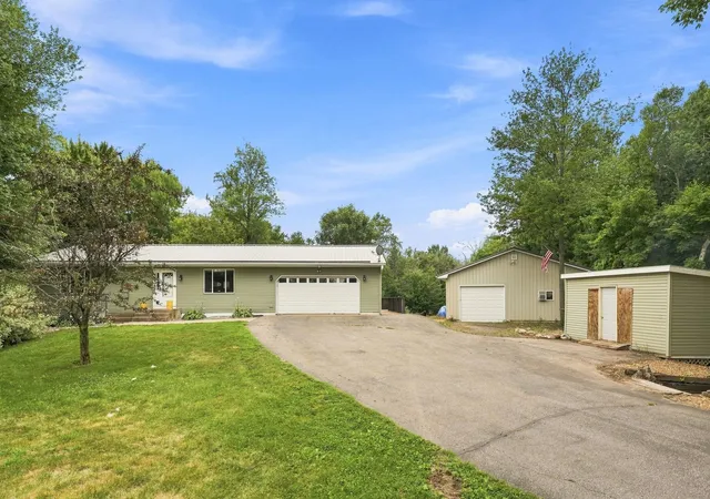 58th image of 2394 110th St, New Richmond, WI 54017 | MLS# 7113318
