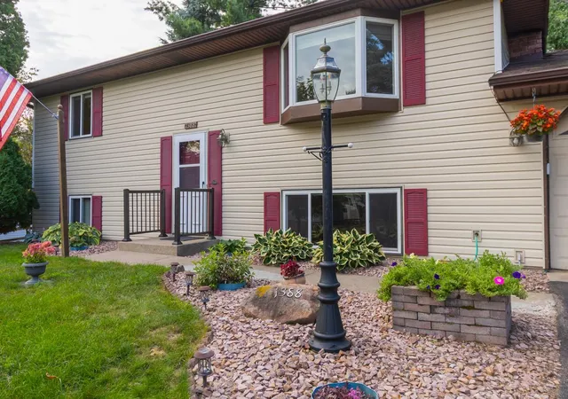 20th image of 1388 Amaryllis Ln, Eagan, MN 55123 | MLS# 7113385