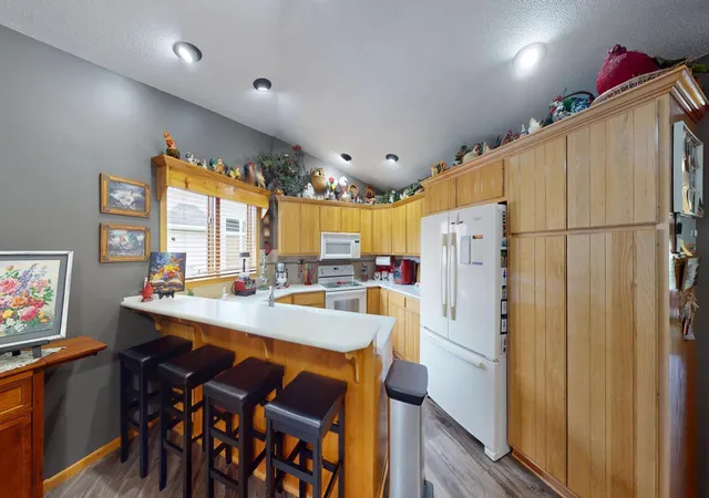 Photo 4 of Single family home for sale at 1906 Greenwood Dr, Albert Lea, MN 56007 | MLS# 7113395 | Listing updated on 2026-08-24