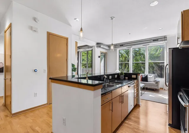 4th image of 3640 Wooddale Ave S, St. Louis Park, MN 55416