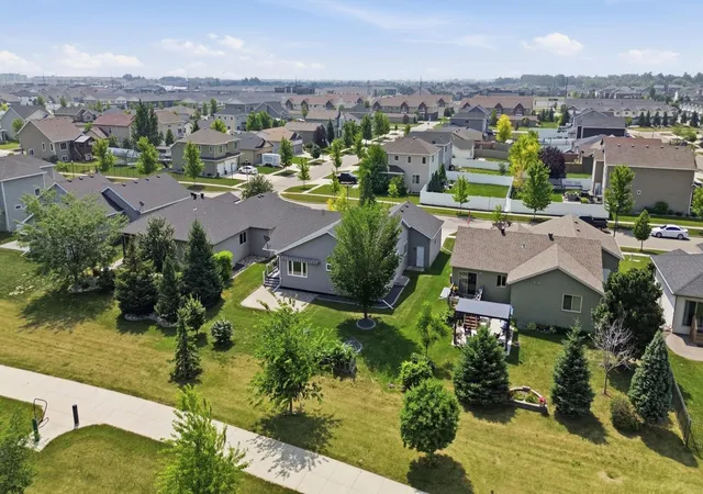 Photo 2 of Sale Pending at 216 30th Avenue E, West Fargo, ND 58078 | MLS# 7113514 | Listing updated on 2026-08-28