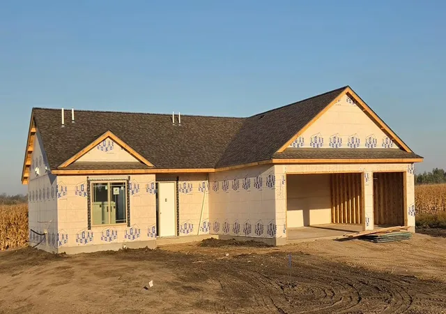 Photo 1 of Single family home for sale at 286 Three Lakes Dr, Madison Lake, MN 56063 | MLS# 7113540 | Listing updated on 2026-10-22