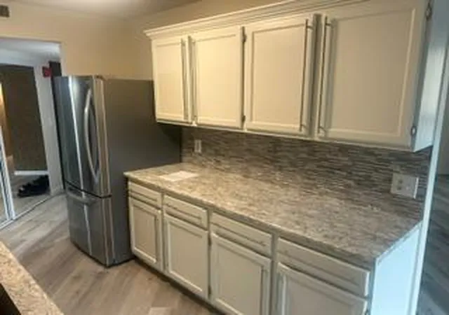 Photo 2 of Condo for sale at 6615 Lake Shore Dr S #314, Minneapolis, MN 55423 | MLS# 7113575 | Listing updated on 2026-09-15