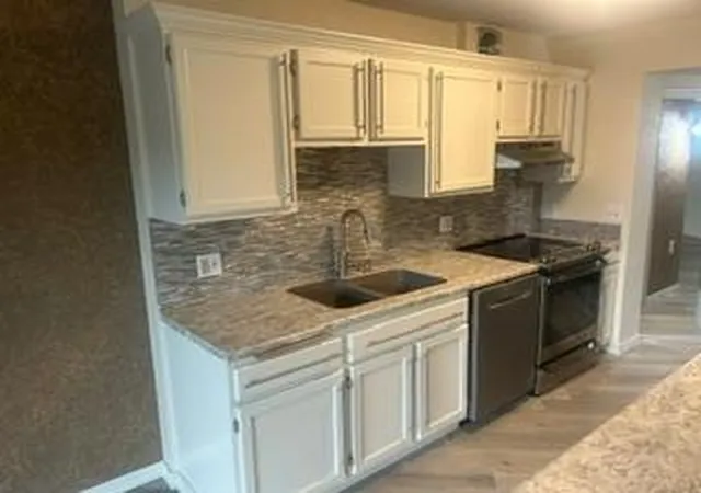 Photo 3 of Condo for sale at 6615 Lake Shore Dr S #314, Minneapolis, MN 55423 | MLS# 7113575 | Listing updated on 2026-09-15