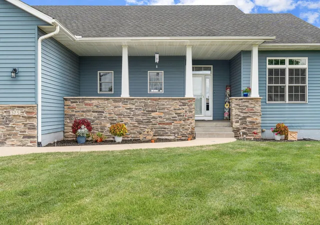 4th image of 375 Hickory Ln Ne, Owatonna, MN 55060 | MLS# 7113584