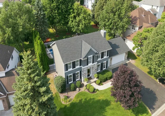 60th image of 352 Wyndham Cir E, Saint Paul, MN 55112 | MLS# 7113595