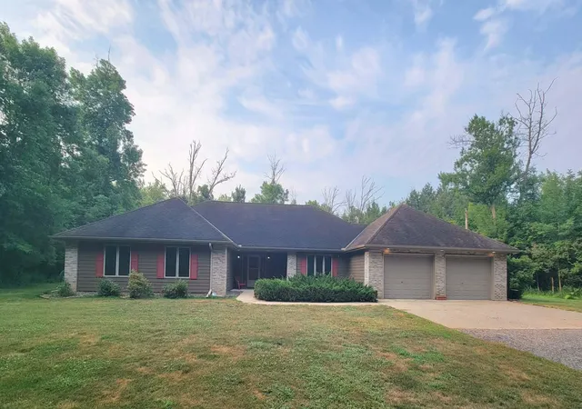 1st image of 7995 Trappers Turn, Onamia, MN 56359 | MLS# 7113609