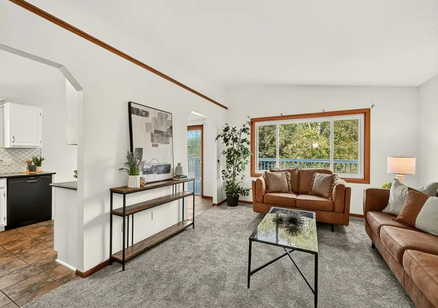 3rd image of 4215 4Th Pl Nw, Rochester, MN 55901 | MLS# 7113622