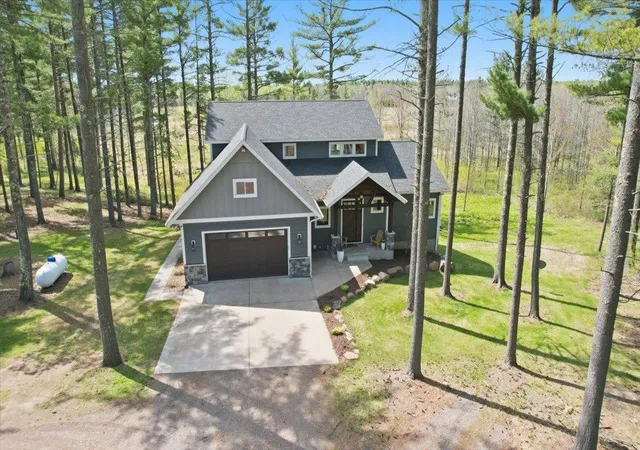 Photo 2 of Single family home for sale at 1774 Highway 2, Two Harbors, MN 55616 | MLS# 7113644 | Listing updated on 2026-08-24