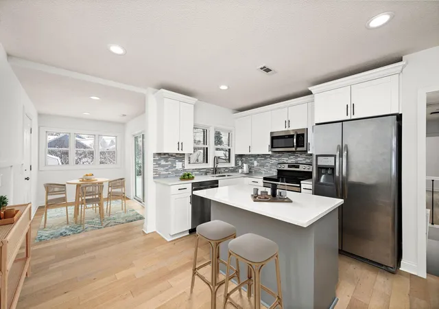 Photo 3 of Single family home for sale at 1756 Saunders Ave, Saint Paul, MN 55116 | MLS# 7113671 | Listing updated on 2026-09-04