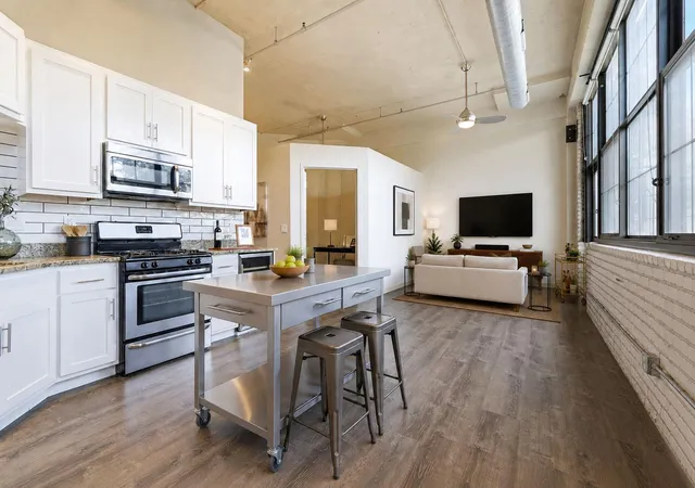 Photo 1 of Sale Pending at 1901 E Hennepin Ave #104, Minneapolis, MN 55413 | MLS# 7113694 | Listing updated on 2026-08-12