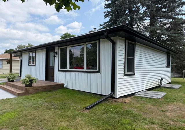 2nd image of 431 8th St W, Browerville, MN 56438 | MLS# 7113703