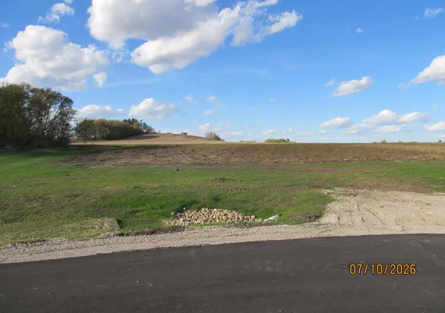Photo 1 of Land for sale at Lot 6 Benson Ln, Roberts, WI 54023 | MLS# 7113724 | Listing updated on 2026-10-08