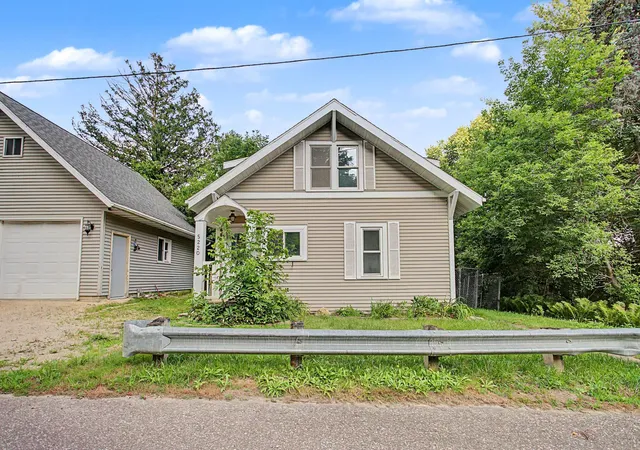 4th image of S220 Glade Ave, Spring Valley, WI 54767 | MLS# 7113736