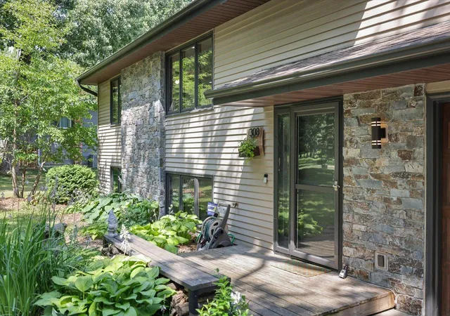 2nd image of 308 Douglas Dr, Buffalo, MN 55313 | MLS# 7113757