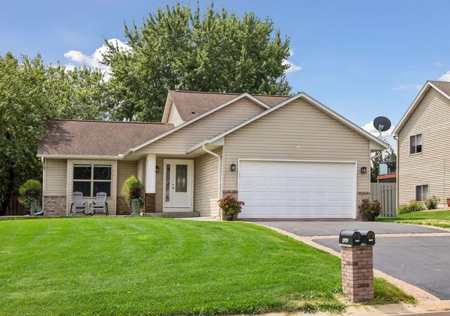 Photo 1 of Sale Pending at 15944 Cascade Path, Rosemount, MN 55068 | MLS# 7113777 | Listing updated on 2026-08-21
