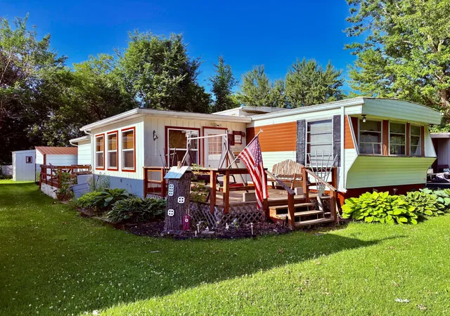 Photo 1 of Single family home for sale at 2769 28th Street Nw #151, Baudette, MN 56623 | MLS# 7113779 | Listing updated on 2026-08-27
