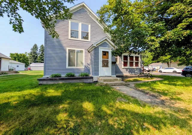 Photo 1 of Single family home for sale at 103 3rd Street SW, Melrose, MN 56352 | MLS# 7113793 | Listing updated on 2026-09-15