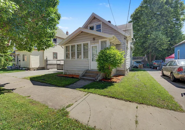 Photo 1 of Single family home for sale at 1625 Polk St Ne, Minneapolis, MN 55413 | MLS# 7113800 | Listing updated on 2026-07-24