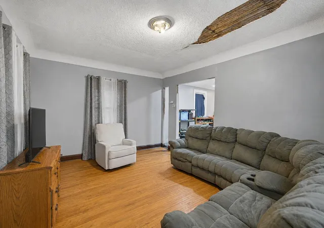 Photo 4 of Single family home for sale at 1625 Polk St NE, Minneapolis, MN 55413 | MLS# 7113800 | Listing updated on 2026-07-24