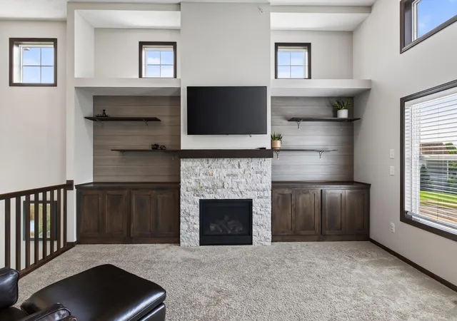 5th image of 357 Stonewood Pl, Burnsville, MN 55306 | MLS# 7113803