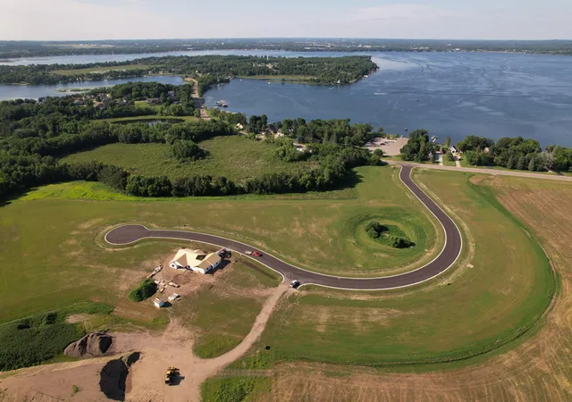 2nd image of 2010 South Ridge Rd, Detroit Lakes, MN 56501 | MLS# 7113809