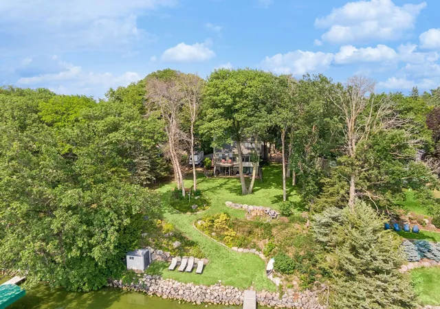 5th image of 24150 E Cedar Lake Dr, New Prague, MN 56071 | MLS# 7113830