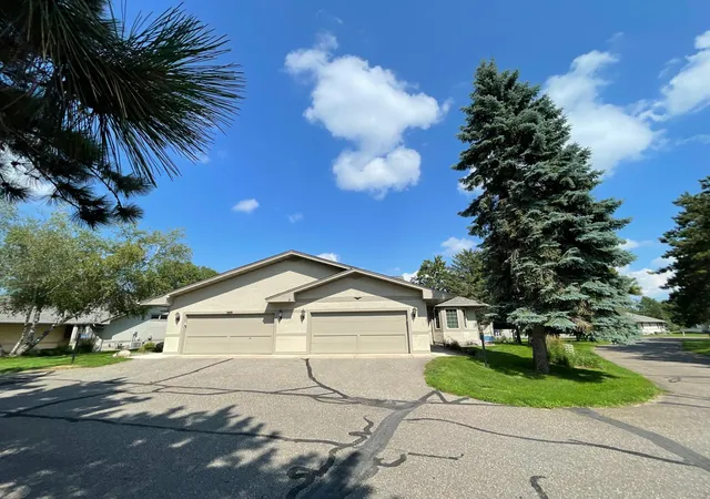 3rd image of 14686 Par Dr, Baxter, MN 56425 | MLS# 7113831