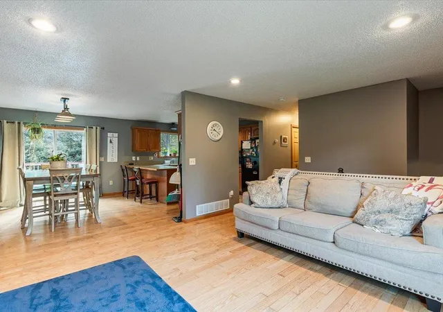 Photo 3 of Single family home for sale at 31016 Rainier Dr, Pequot Lakes, MN 56472 | MLS# 7113844 | Listing updated on 2026-09-22