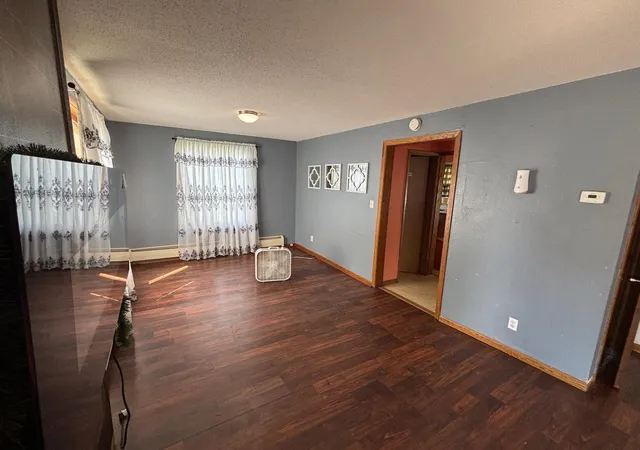 Photo 3 of Single family home for sale at 1010 Trott Ave Sw, Willmar, MN 56201 | MLS# 7113848 | Listing updated on 2026-08-07