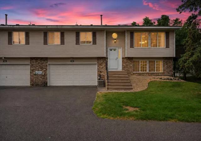 Photo 2 of Single family home for sale at 7647 Afton Ct, Saint Paul, MN 55125 | MLS# 7113860 | Listing updated on 2026-09-16