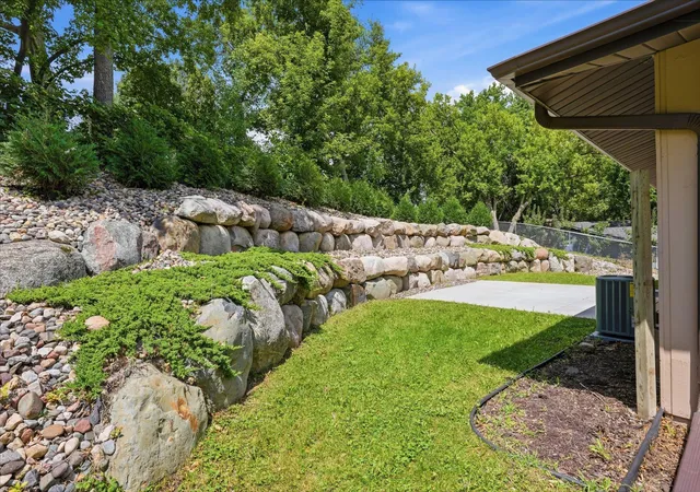Photo 2 of Single family home for sale at 13412 Arden Cir, Burnsville, MN 55337 | MLS# 7113878 | Listing updated on 2026-10-10