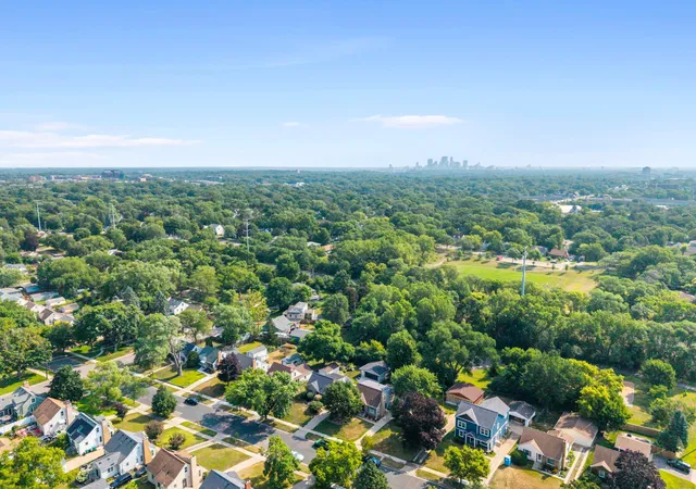 48th image of 3045 Brunswick Ave S, Minneapolis, MN 55416 | MLS# 7113879