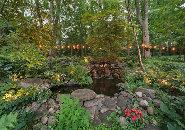 Photo 4 of Sale Pending at 104 Maddaus Ln, Minneapolis, MN 55416 | MLS# 7113884 | Listing updated on 2026-08-31