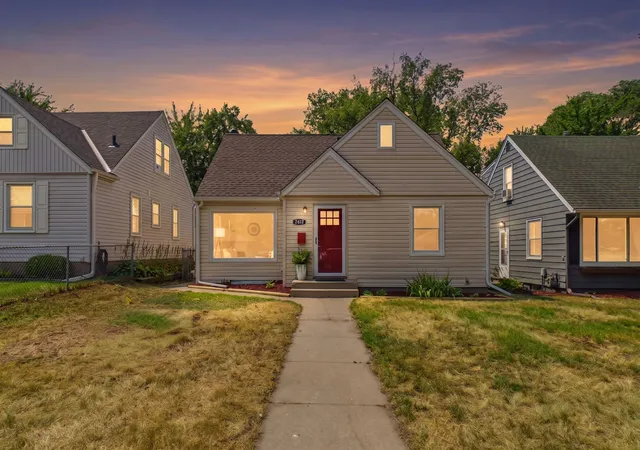 27th image of 2612 Georgia Ave S, Minneapolis, MN 55426 | MLS# 7113887