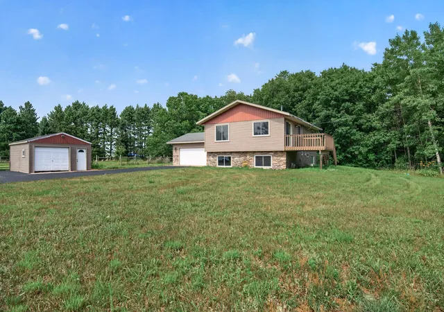 Single Family Residence at 42275 Harder Ave, Harris, MN 55032 | MLS# 7113899 | | Sold on 2026-09-10