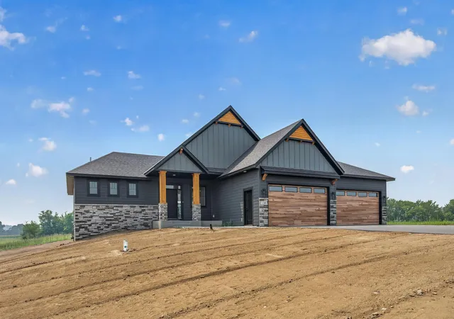 1st image of 11309 238th Ave Nw, Zimmerman, MN 55398 | MLS# 7113907