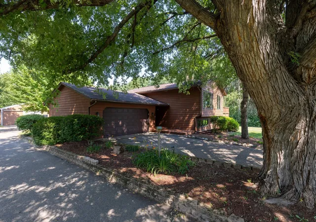 2nd image of 6347 Ware Rd, Circle Pines, MN 55014 | MLS# 7113908