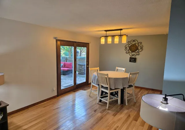 Photo 3 of Single family home for sale at 7484 Jeffery Ln S, Cottage Grove, MN 55016 | MLS# 7113912 | Listing updated on 2026-10-02