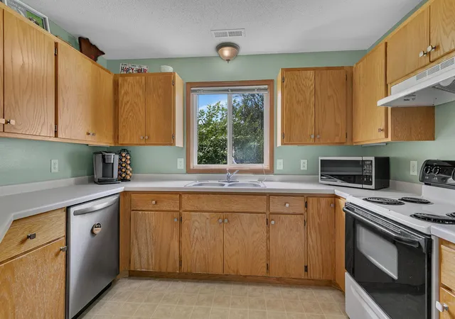 Photo 2 of Sale Pending at 939 Cypress Rd #41, Saint Cloud, MN 56303 | MLS# 7113915 | Listing updated on 2026-08-27