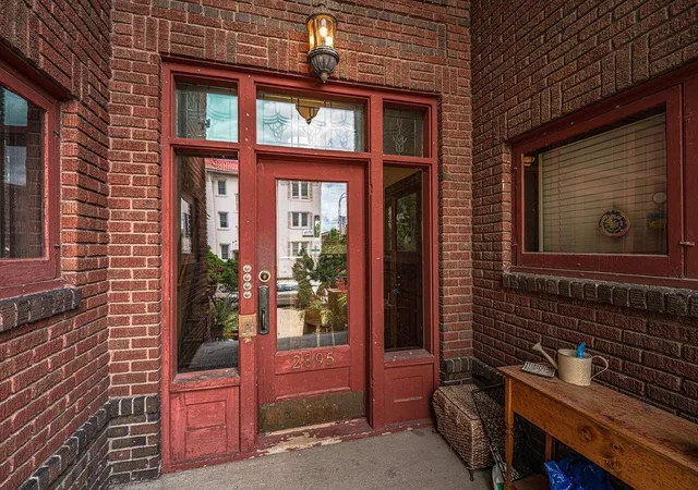 Listing Photo 5 - Condo for sale in building located at 2895 James Ave S, Minneapolis, MN 55408 - Unit #4