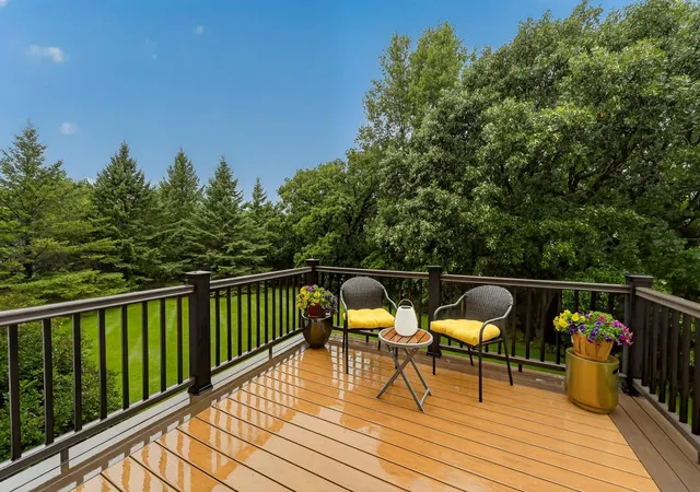 Photo 4 of Sale Pending at 5015 Regal Oak Ln SW, Rochester, MN 55902 | MLS# 7113936 | Listing updated on 2026-08-20